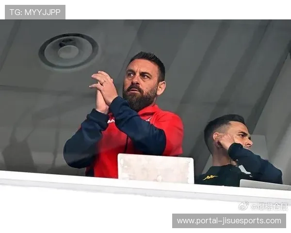 佛罗伦萨新帅瓦诺利首秀在即,坦言保级战需从防守做起 佛罗伦萨新帅瓦诺利首秀在即,坦言保级战需从防守做起