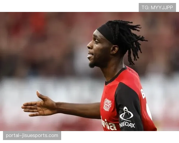 传闻：曼联、皇马关注勒沃库森边后卫弗林蓬